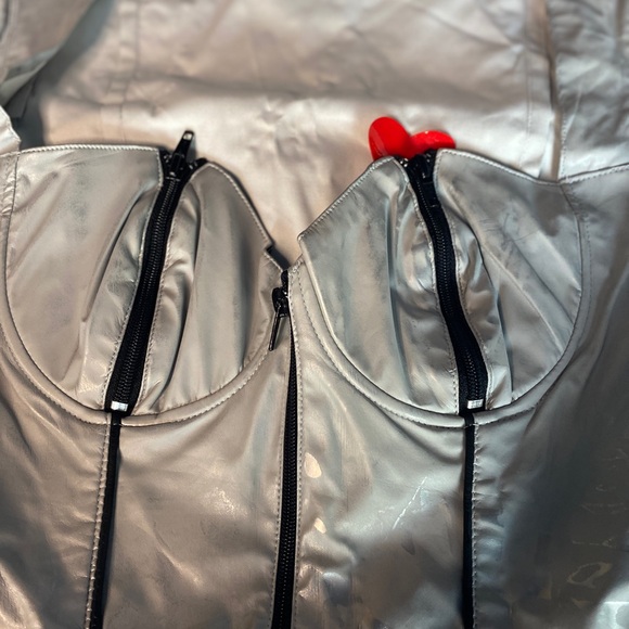 New Leg Avenue Silver Tin Girl Costume for women Small - Picture 3 of 6